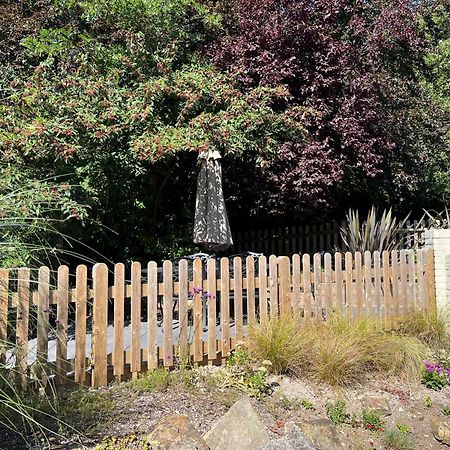 Ravelston Grange - stylish, spacious garden flat Torneo de Torneo de Eastbourne Exterior foto